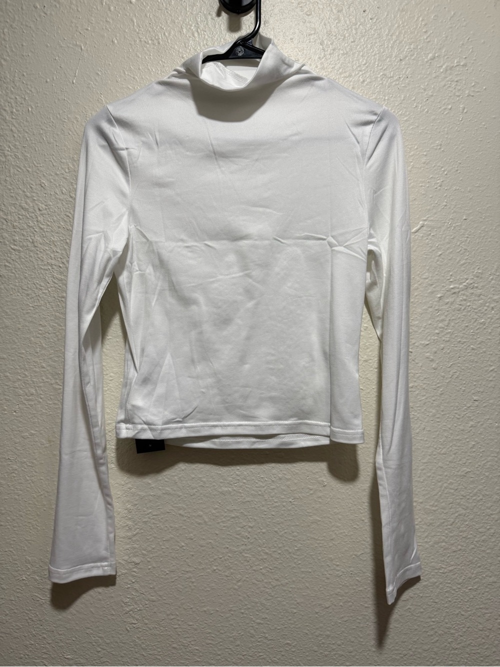 Women's White Long-Sleeve Slim Mock Neck Top